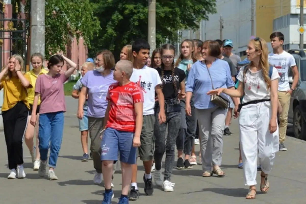 Откройте двери в мир квестов!