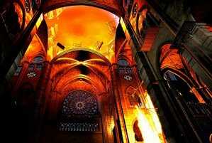 Фотография VR-квеста Save Notre-Dame on Fire от компании Another World (Фото 1)